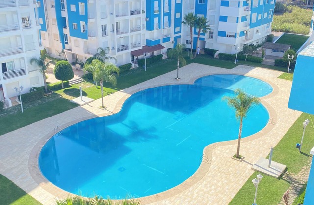 Amira home. Central apartment with pool 5 minutes from the beach