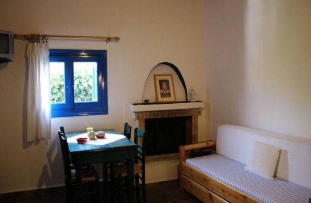 Ampeli Holiday House, a paradise next to the beach