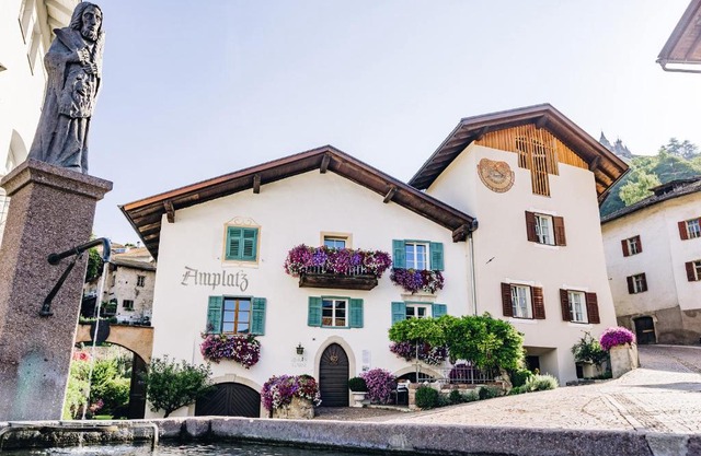 Amplatz 1523 - B&B and Suites