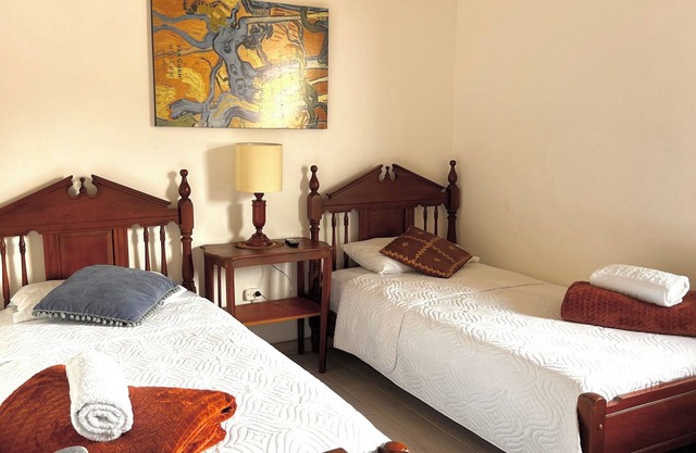 Amplia casa de 6 habitaciones en la encantadora Villa de Leyva con WiFi