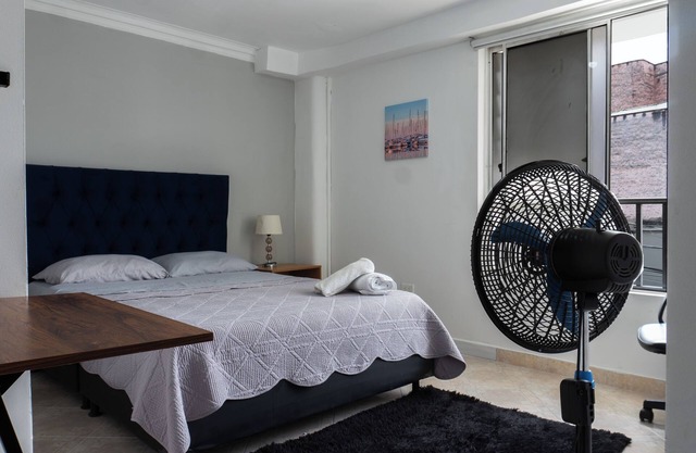 Amplio Apartamento Estadio con Jacuzzi