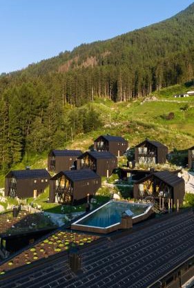 Amus Chalets Dolomites - Luxury Chalets South Tyrol
