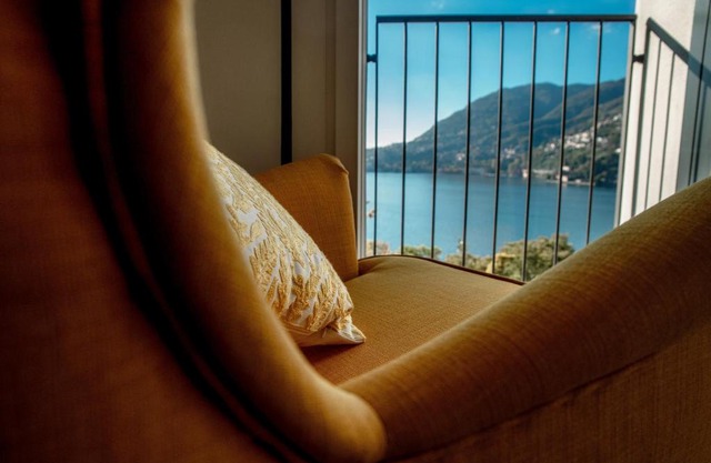 An armchair on the Lake