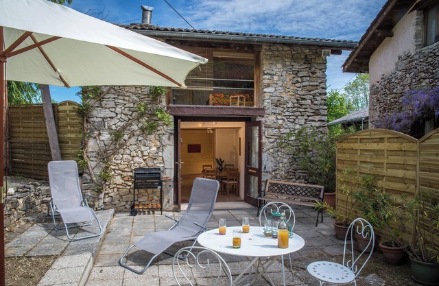 An artist's studio awaits you in the Vercors Regional Nature Park.