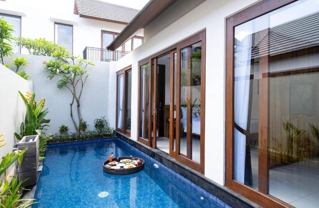 An Exclusive Location in the Heart of Famous Jalan Raya Kuta