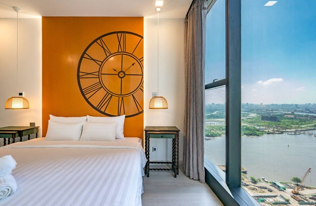 AN HOME offers a home-away-from home, centrally located at Vinhomes Golden River