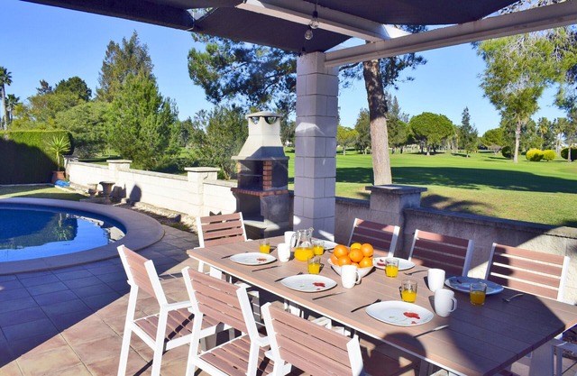 Anacasa Villa Murillo Oliva Nova MET CH1900