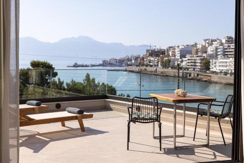 Anassa Ammoudi Suites
