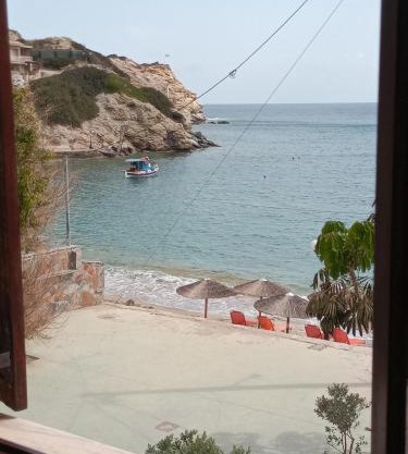 ANATOLI 1 BEACH APARTMET Ligaria