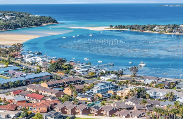 Anchor Bell Apartments: (Sleeps 4)