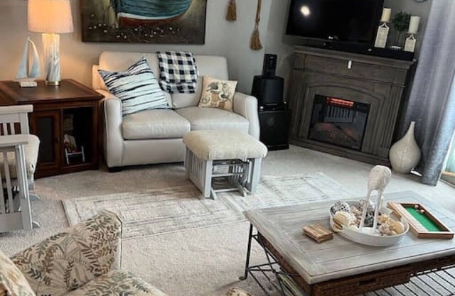 Anchors Away-2 bed condo