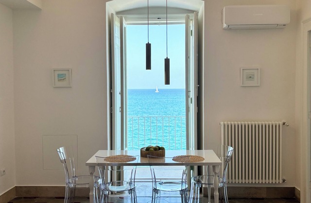 Ancient Residence On The Sea - Blu - Luxury Apartment With Sea View - Molfetta