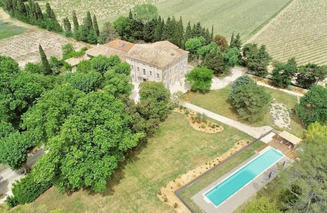 Ancient winery/mansion 18th century Provence Mont Ventoux 25m pool