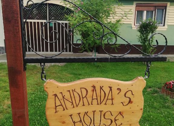 Andrada's House Soars
