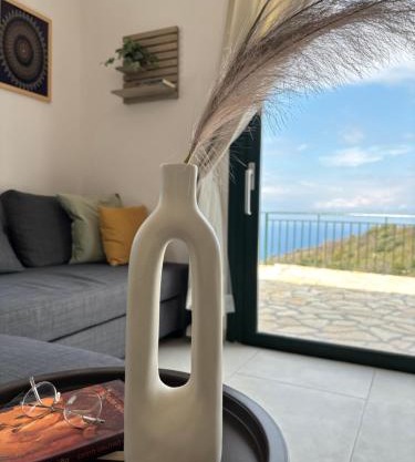 Anemar Lefkada