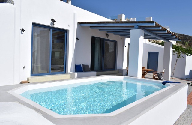 Anemos Suite Stelani Villas & Suites