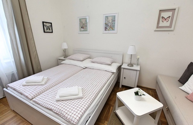 Angel City Apartments