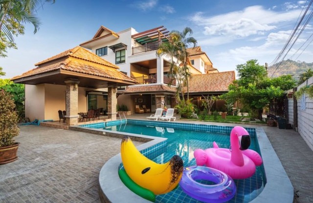 Angel Pool Villa Phuket