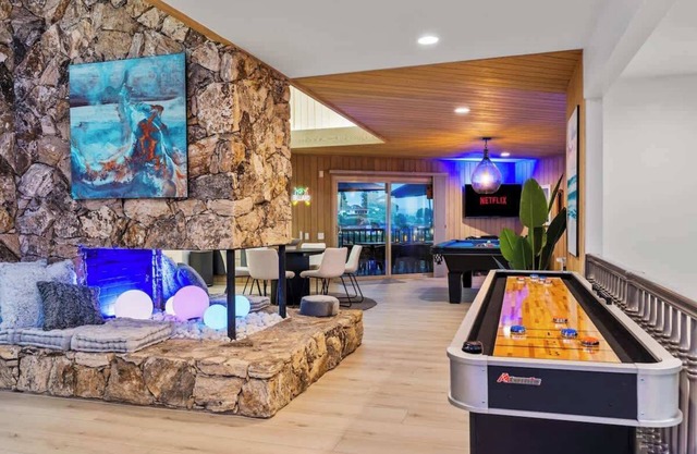Angels Pt Estate, Pool, Arcade, 8 Beds, Ocean View