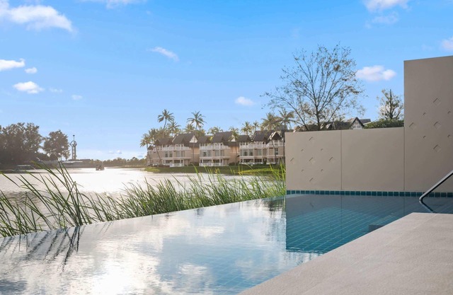 Angsana Oceanview Residences 2BR A Lake side