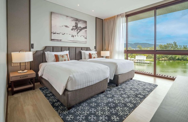 Angsana Oceanview Residences 2BR Cc Lake side