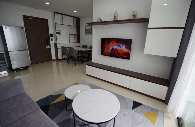 ANHOUSE