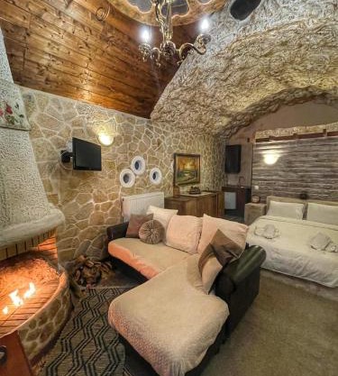 Anilia Guesthouse