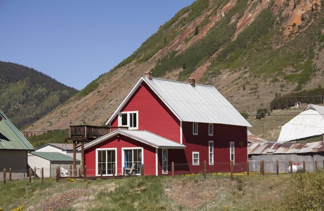 Animas River House - Cozy Historic Riverfront Home 4 Blocks To Downtown!