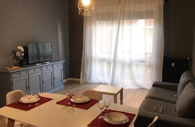 Anna's house - three-room apartment with garage