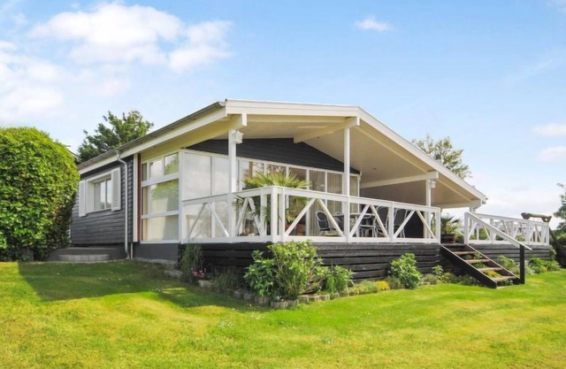"Annabeth" - 300m to the inlet by Interhome