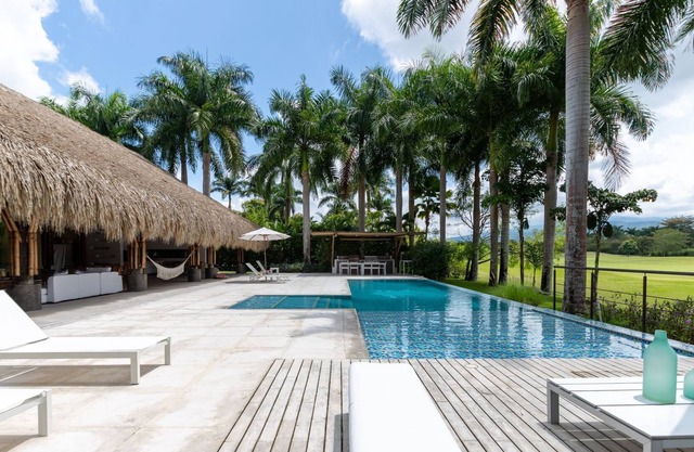 Anp044 - Beautiful house with great views on the golf course