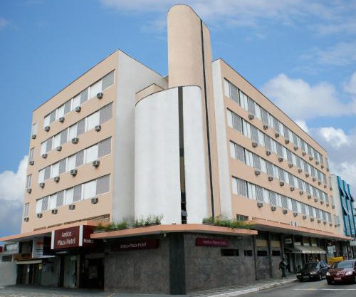 Antico Plaza Hotel