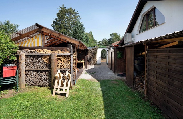"Antilope" holiday flat in Würmtal with terrace, Wi-Fi and air conditioning