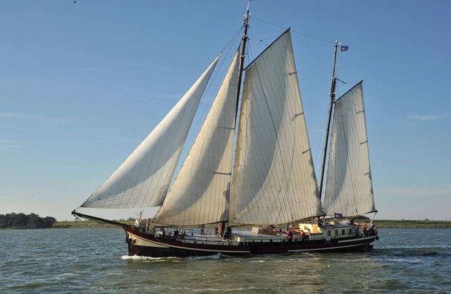 Antique & luxurious sailing ship Waterwolf, 20 beds.