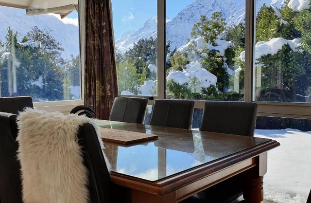 Aoraki Alpine Chalet