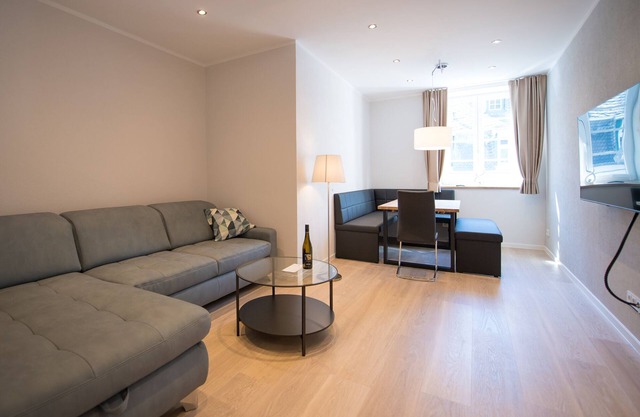 Ap 9 - Sonnenuhr-Apartment-Family-Ensuite with Shower
