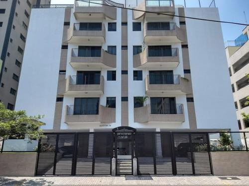 Ap. aconchegante na Astúrias, Guarujá - SP