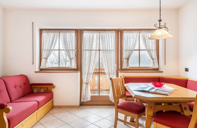 Apartment 'Apartments Mirabell Margherita' with Mountain View, Shared Terrace and Wi-Fi