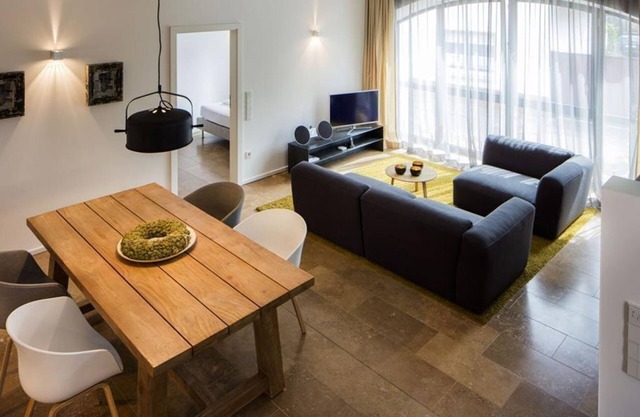 Apartment Hochparterre - Loblocher Hof
