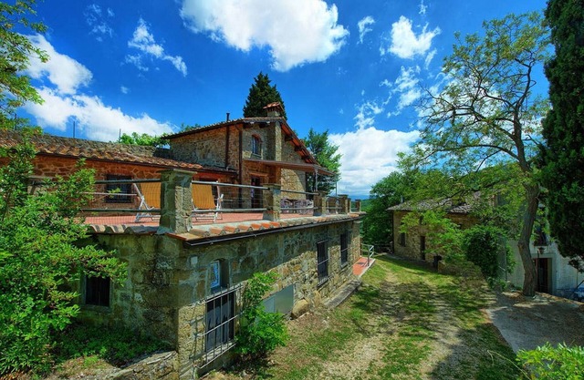 Aparment in a Villa in Greve,pool,terrace,Wi-Fi,barbecue,quiet location,sleep 4