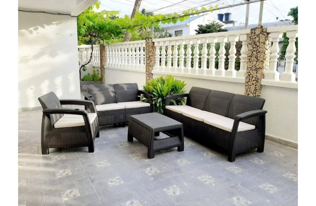 Apartamento El Cedro 102 con Terraza!