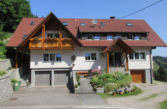 Apartment 'Anna' with Mountain View, Private Garden and Balcony