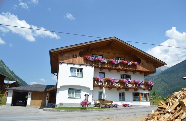 Apart Lorenz