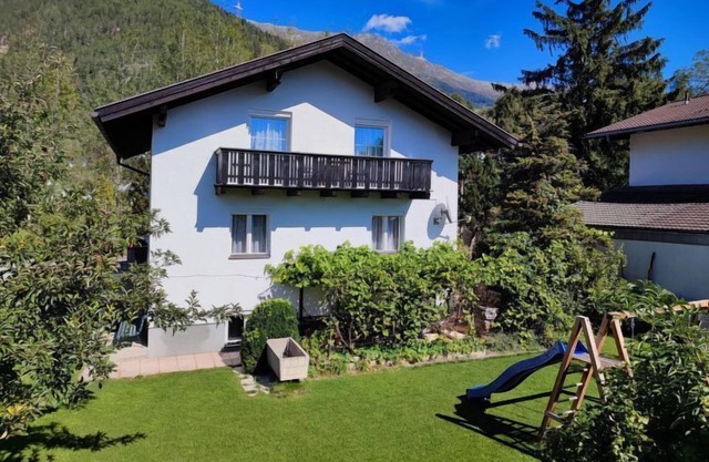 Apart Patricia (PTZ102) by Interhome