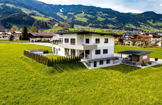 Apart Schachinger
