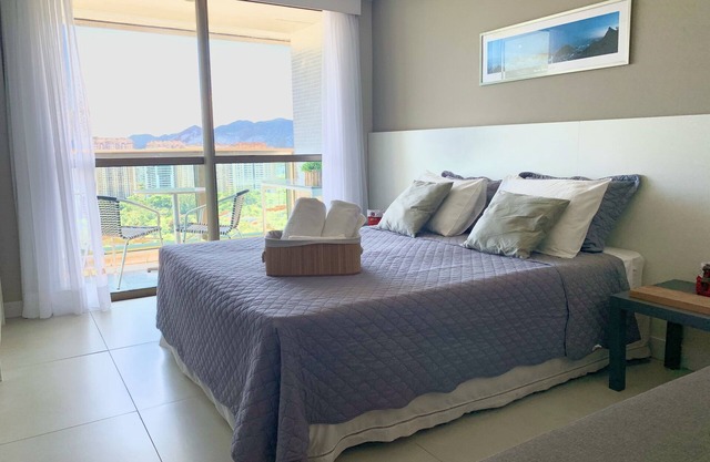Apart with Sea View and Beach Access