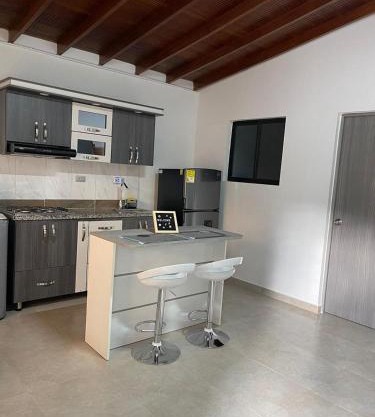 Aparta estudio Laureles - Estadio