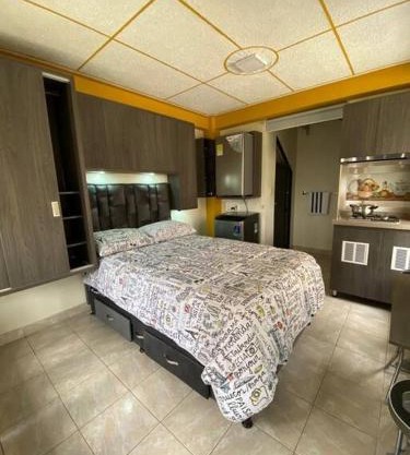 Apartaestudio Santa Rosa de Cabal Calle 16B # 7-30 ALTOS DE LOS LAURELES - ESQUINA