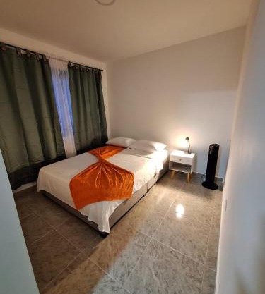 Apartahotel- Alojamiento Familiar- Apartamentos Privados Kira