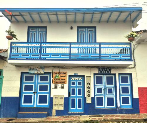 Apartahotel La Gruta
